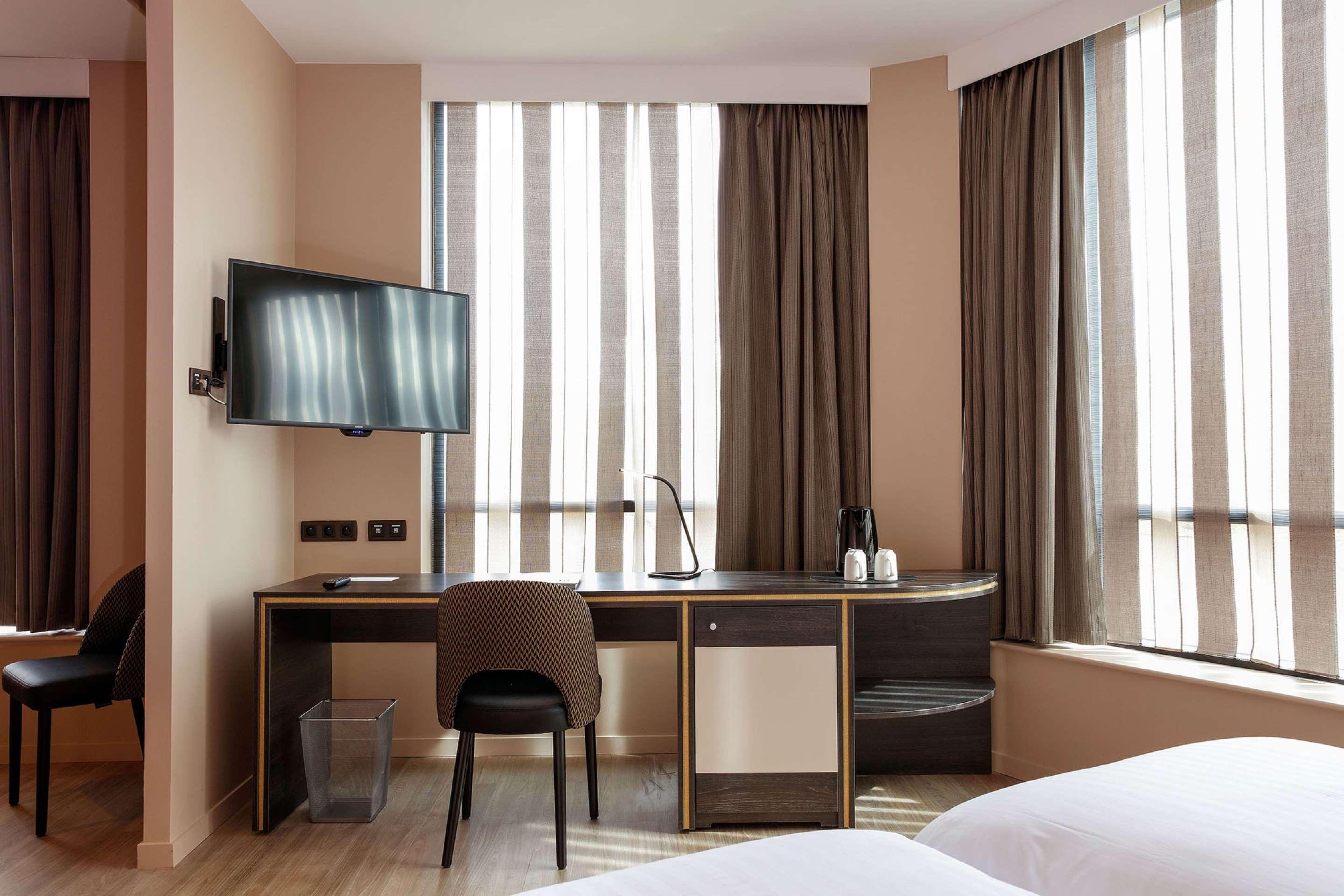 Best Western Plus Hotel Escapade Senlis Senlis  Bagian luar foto
