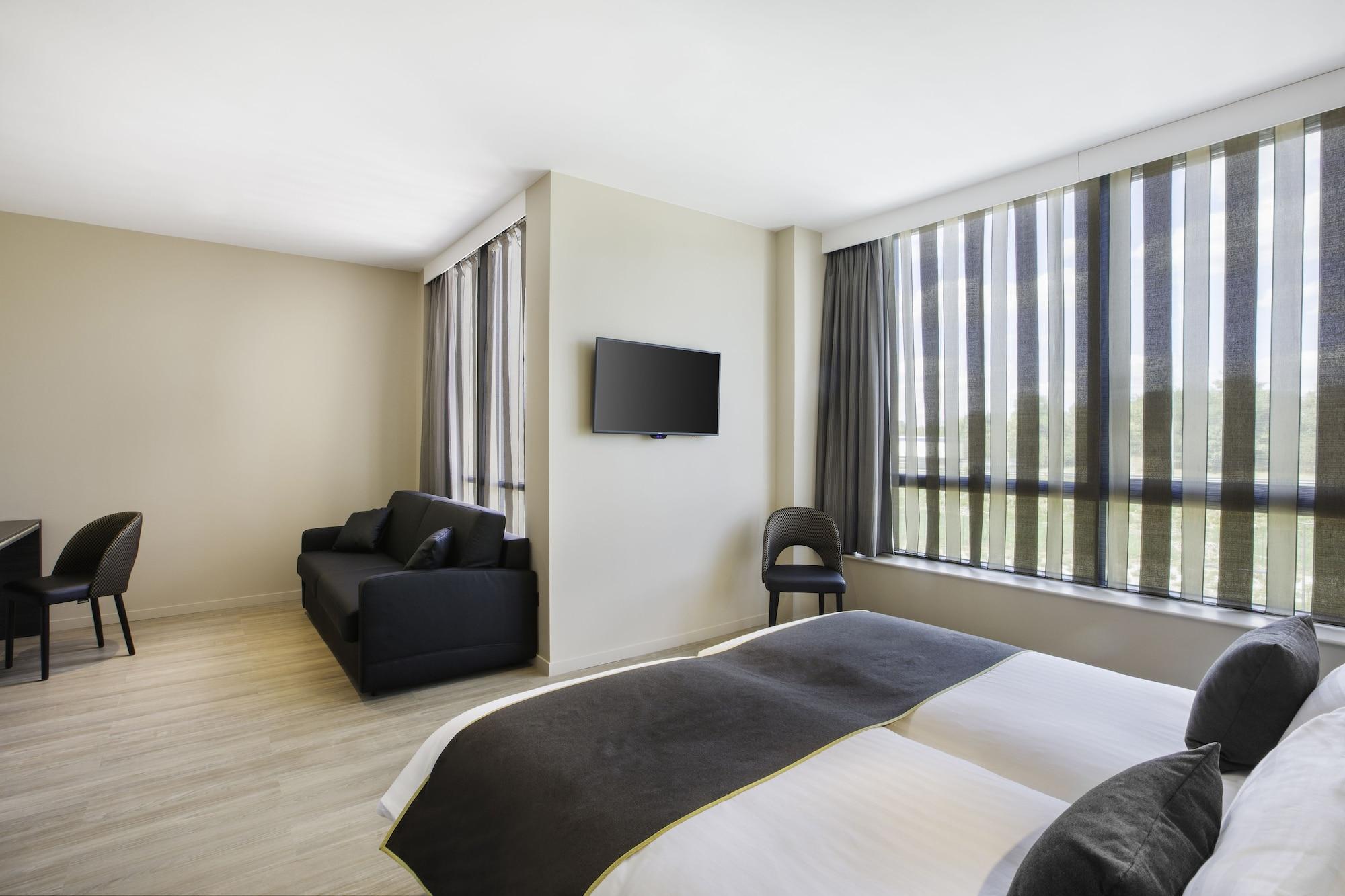 Best Western Plus Hotel Escapade Senlis Senlis  Bagian luar foto